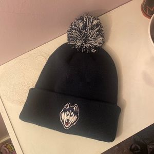 UCONN beanie hat